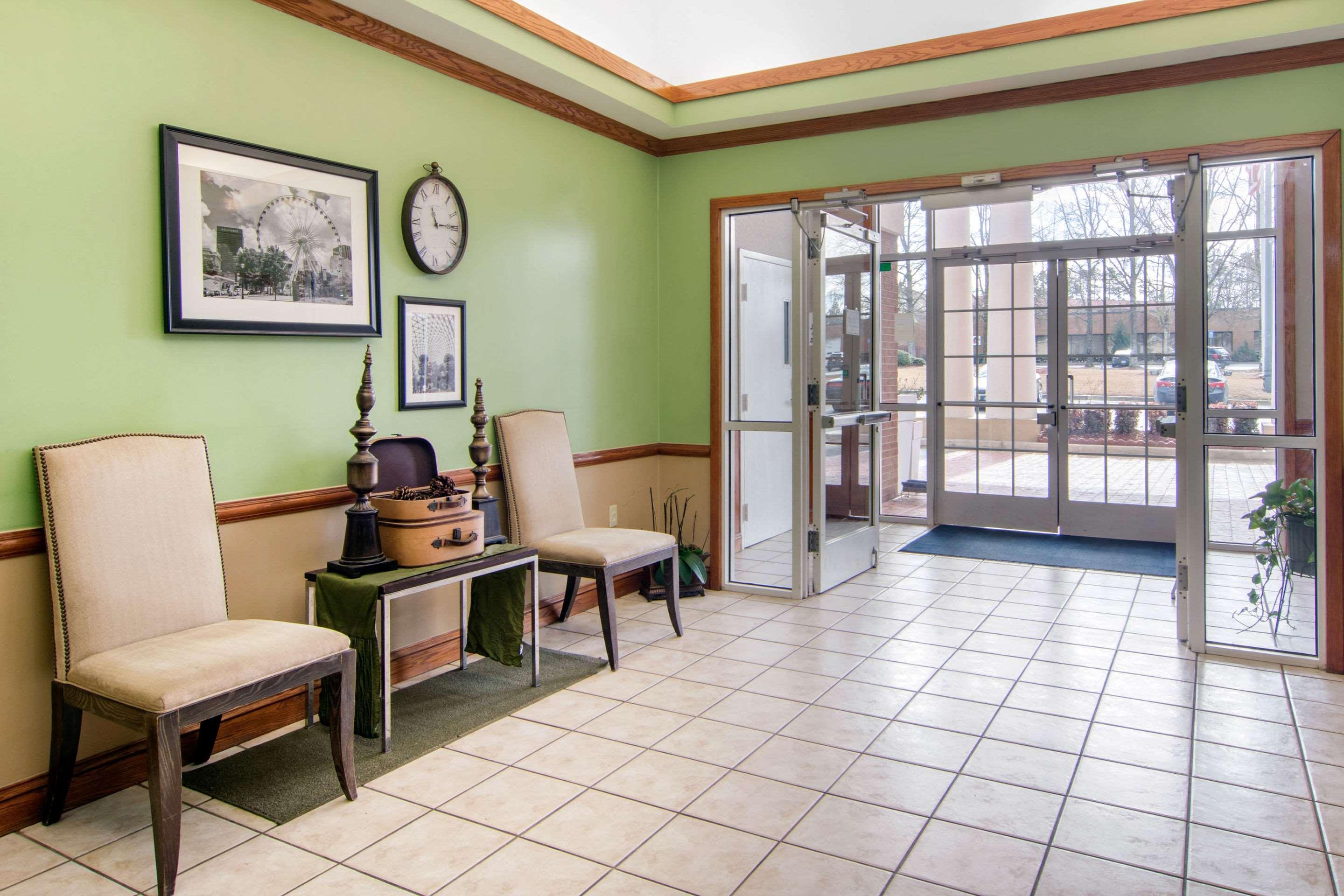 Quality Inn & Suites Decatur - Atlanta East Lithonia Bagian luar foto